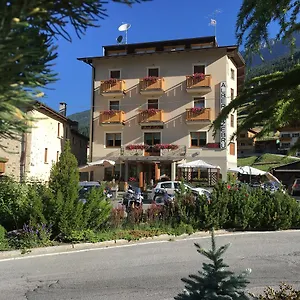 Zebru Hotel